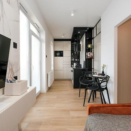 City Mood Apartamenty Lodz Fabryczna 450M Wszystko Nowe 外观 照片