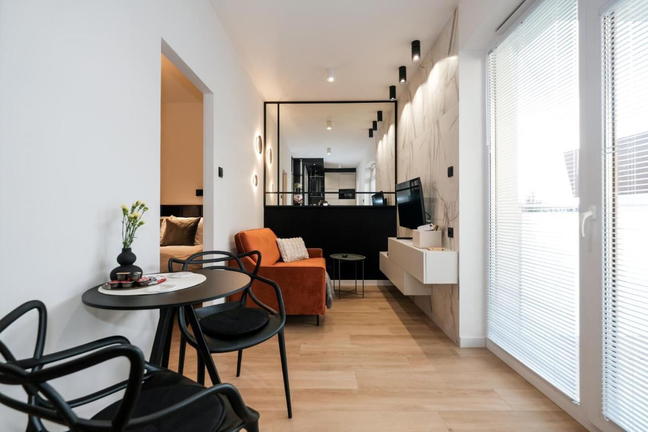 City Mood Apartamenty Lodz Fabryczna 450M Wszystko Nowe 外观 照片