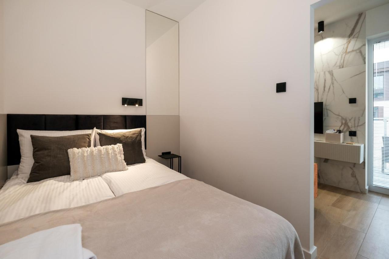 City Mood Apartamenty Lodz Fabryczna 450M Wszystko Nowe 外观 照片
